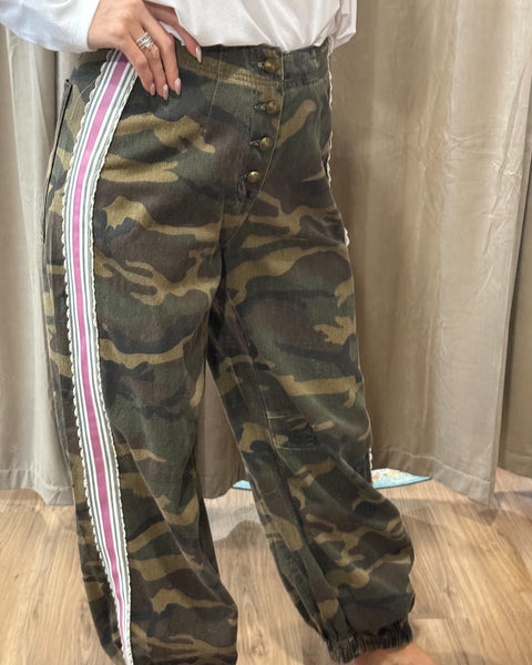 Ryleigh Camo Jogger Pant