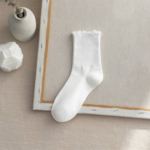 Flounce Socks - White