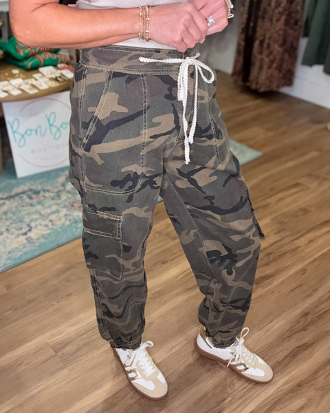 Look At You Camo Joggers