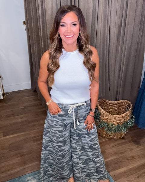 Sutton Wide Leg Camo Pant