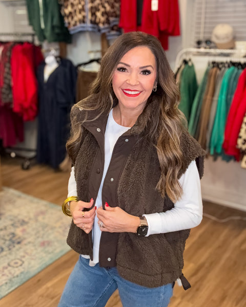 Greer Fleece Vest - Brown