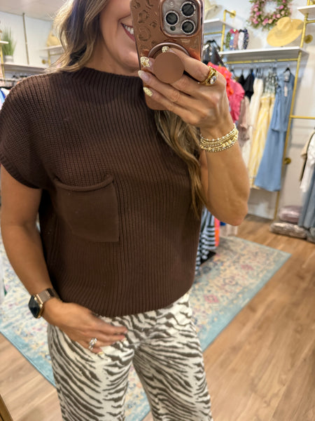 Elowyn Short Sleeve Sweater - Brown