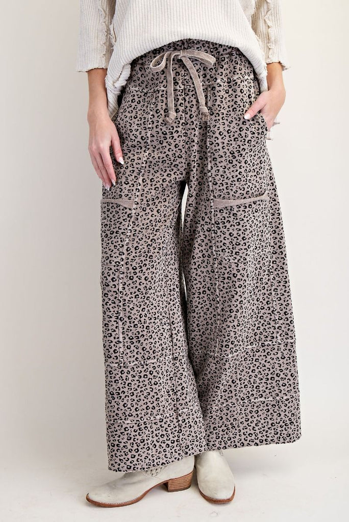 Free To Be Leopard Pant - Mocha