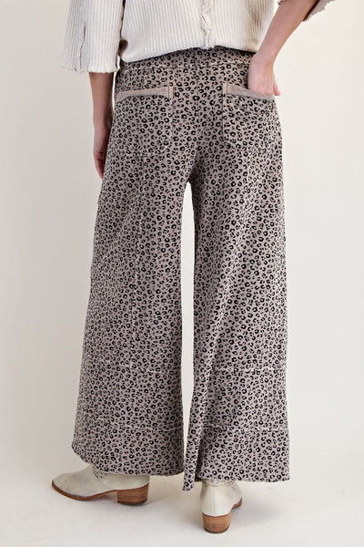 Free To Be Leopard Pant - Mocha